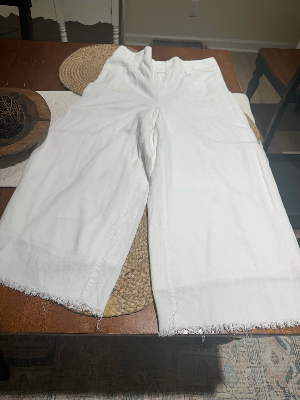 White Wide-Leg Crop Pants